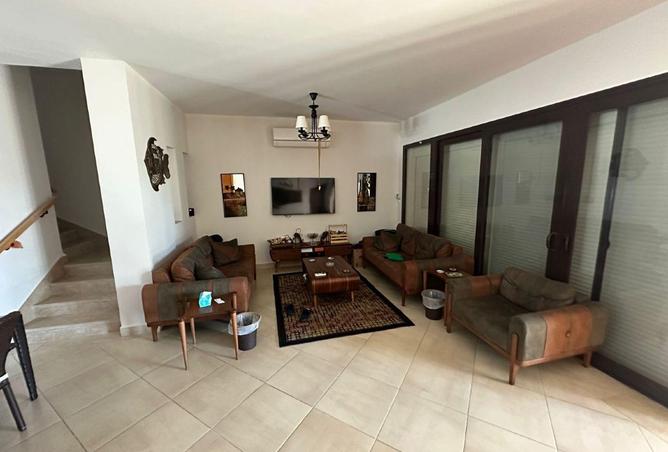 56005713 - صورة العقار 3