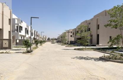 تاون هاوس - 3 - 3 للبيع في أو ويست - كمبوندات 6 أكتوبر - مدينة 6 أكتوبر - الجيزة