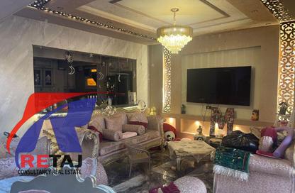 Apartment - 3 Bedrooms - 2 Bathrooms for sale in Ahmed Al Zomor St. - 9th Zone - Nasr City - Cairo