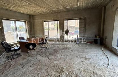 وحدة طبية - استوديو - 1 حمام للبيع في جاليريا  مون فالى - المستثمرين الجنوبية - مدينة القاهرة الجديدة - القاهرة