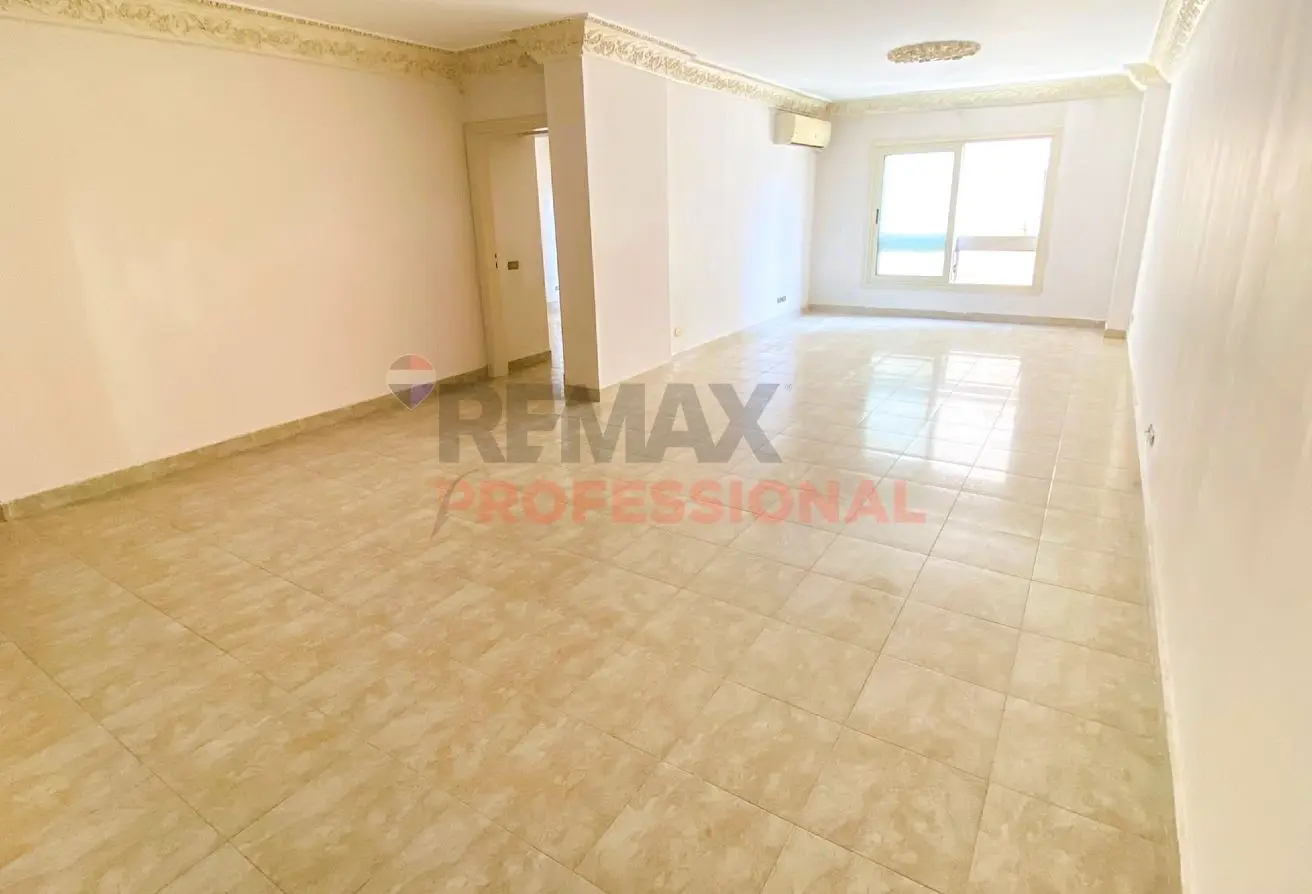 121140570 - Property Main Image