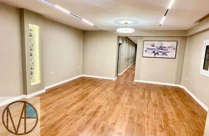 Apartment - 4 Bedrooms - 3 Bathrooms for sale in American University Housing District - 5th Settlement Compounds - The 5th Settlement - New Cairo City - Cairo