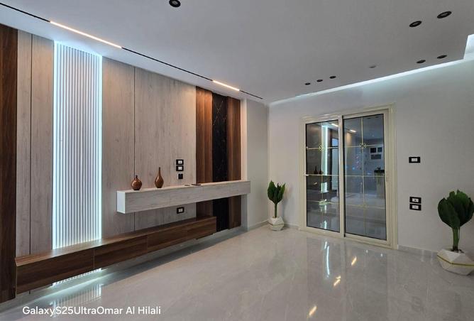 56991018 - Property Image 3