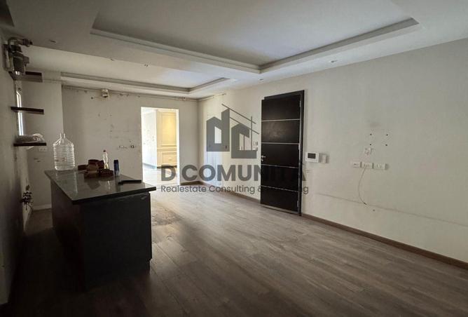 77601648 - Property Image 2