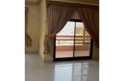 Apartment - 3 Bedrooms - 2 Bathrooms for sale in Abbas Zazoa St. - 7th District - Nasr City - Cairo