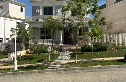 Villa - 5 Bedrooms - 6 Bathrooms for sale in Mountain View iCity - 5th Settlement Compounds - The 5th Settlement - New Cairo City - Cairo