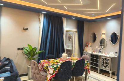 شقة - 3 غرف نوم - 3 حمامات للبيع في محور مصطفي كامل - التجمع الاول - مدينة القاهرة الجديدة - القاهرة