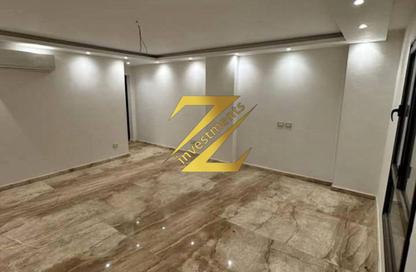 Apartment - 3 Bedrooms - 3 Bathrooms for sale in Isola Sheraton - El Saaqah St. - Sheraton Al Matar - El Nozha - Cairo
