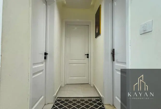 70102425 - Property Image 3