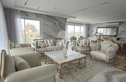 Apartment - 3 Bedrooms - 4 Bathrooms for sale in Cornish El Nile St. - Maadi - Hay El Maadi - Cairo