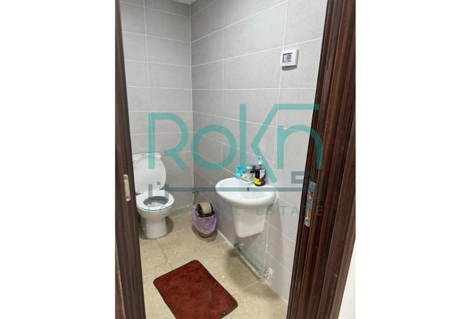 102908408 - Property Image 3
