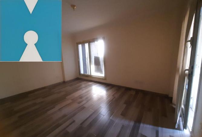 8633721 - Property Image 3