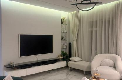 Apartment - 2 Bedrooms - 2 Bathrooms for sale in October Plaza - 6 October Compounds - 6 October City - Giza