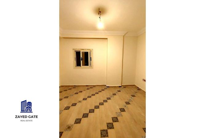 102621388 - Property Image 3