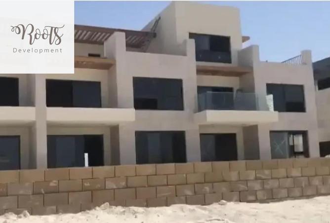 98827990 - Property Image 3