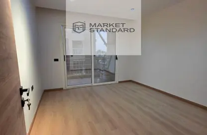 شقة - 3 غرف نوم - 2 حمامات للبيع في B11 - مدينتي - القاهرة