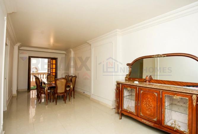 94100102 - Property Main Image