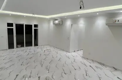 شقة - 2 غرف نوم - 3 حمامات للايجار في أكتوبر بلازا - كمبوندات 6 أكتوبر - مدينة 6 أكتوبر - الجيزة