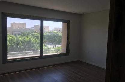 تاون هاوس - 4 - 4 للايجار في جولف فيوز - طريق مصر اسكندرية الصحراوي - مدينة 6 أكتوبر - الجيزة