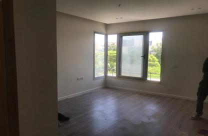 تاون هاوس - 4 - 4 للايجار في جولف فيوز - طريق مصر اسكندرية الصحراوي - مدينة 6 أكتوبر - الجيزة