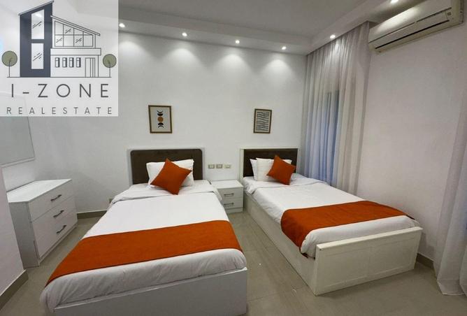 99398933 - Property Image 3