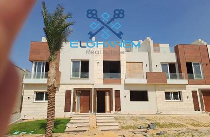 Townhouse - 4 - 4 for sale in Azzar 2 - 5th Settlement Compounds - The 5th Settlement - New Cairo City - Cairo Townhouse - 4 - 4 for sale in Azzar 2 - 5th Settlement Compounds - The 5th Settlement - New Cairo City - Cairo