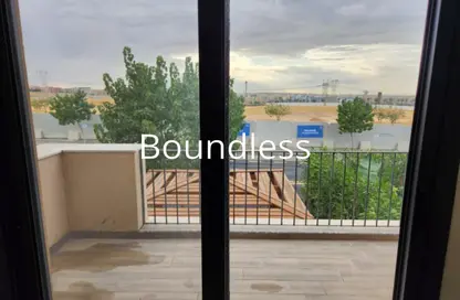 Townhouse - 5 Bedrooms - 5 Bathrooms for sale in Sodic East - 6th District - New Heliopolis - Cairo