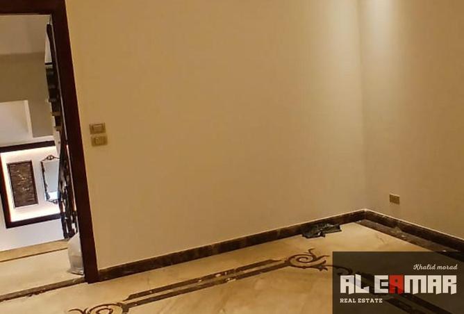 8626874 - Property Image 2