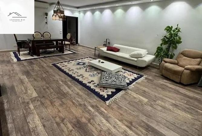 8574908 - Property Image 2