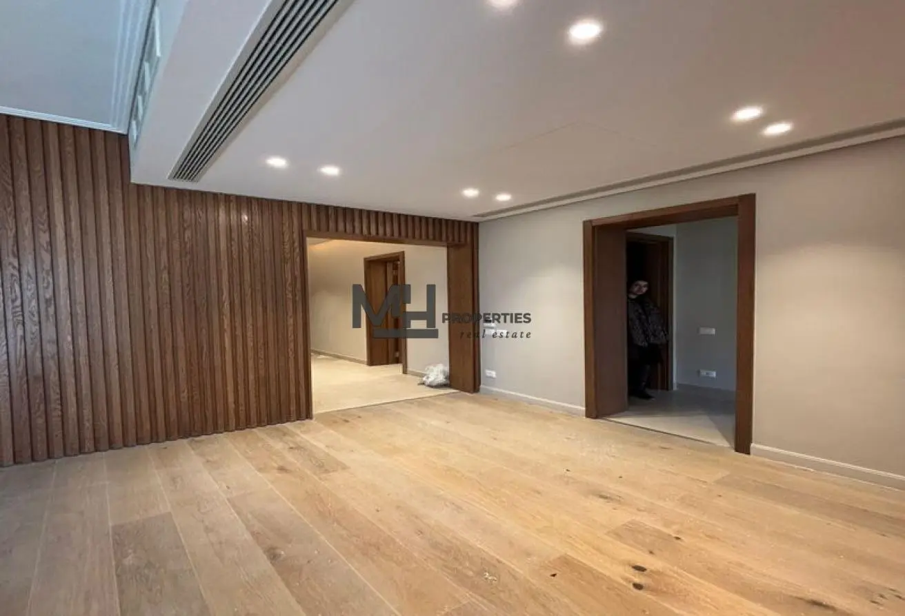 111608168 - Property Main Image