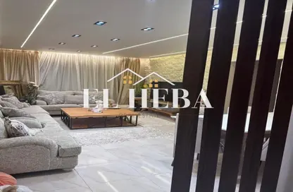 شقة - 3 غرف نوم - 2 حمامات للايجار في مدينتي - القاهرة