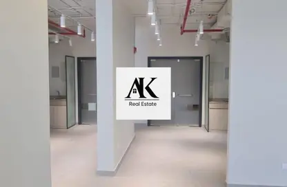 Office Space - 5 Bedrooms - 2 Bathrooms for sale in Hyde Park - New Cairo City - Cairo