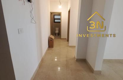 شقة - 3 غرف نوم - 3 حمامات للايجار في مون ريزيدنس - فيفث سكوير - التجمع الخامس - مدينة القاهرة الجديدة - القاهرة