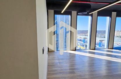 Office Space - Studio - 4 Bathrooms for rent in Eastown - 5th Settlement Compounds - The 5th Settlement - New Cairo City - Cairo