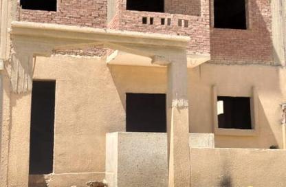 Villa - 7+ Bedrooms - 4 Bathrooms for sale in Green Belt - 6 October City - Giza