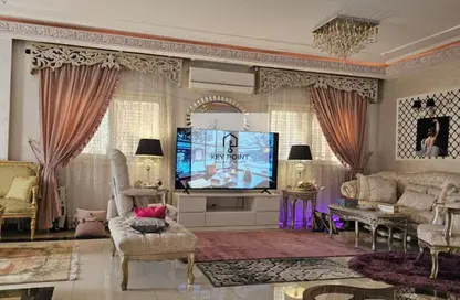 شقة - 3 غرف نوم - 2 حمامات للبيع في البنفسج 12 - البنفسج - مدينة القاهرة الجديدة - القاهرة