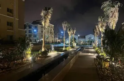 شقة - 3 غرف نوم - 3 حمامات للبيع في بارك سايد الشروق - معادى فيو - كمبوندات الشروق - مدينة الشروق - القاهرة