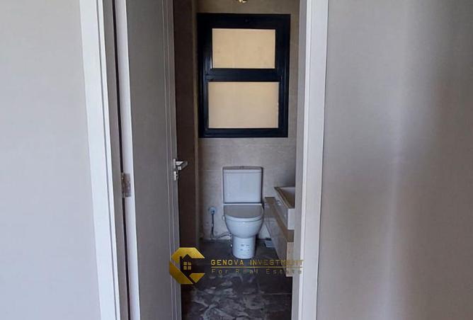 67477844 - صورة العقار 2