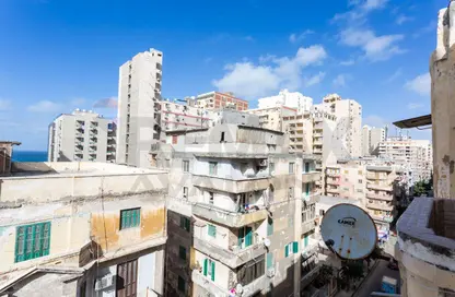 Apartment - 4 Bedrooms - 1 Bathroom for sale in Port Said St. - Ibrahimia - Hay Wasat - Alexandria