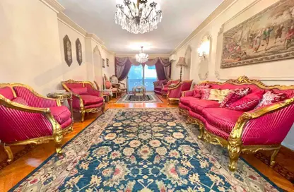 شقة - 3 غرف نوم - 2 حمامات للبيع في شارع سوريا - رشدي - حي شرق - الاسكندرية