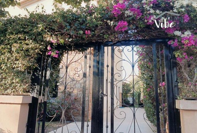 99119738 - Property Image 3