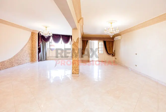 103190221 - Property Image 2