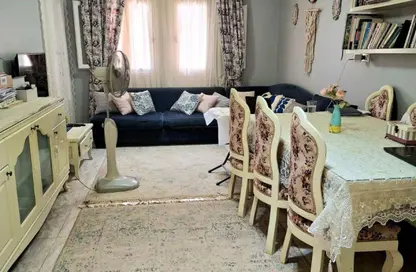 شقة - 2 غرف نوم - 1 حمام للبيع في مدينة الشروق - القاهرة