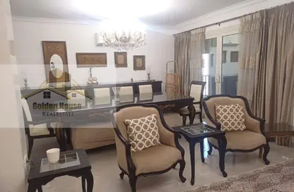 Apartment - 3 Bedrooms - 2 Bathrooms for sale in Al Gezira El Wosta St. (Yousef Kamel) - Zamalek - Cairo