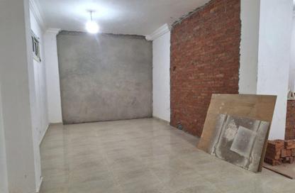 Shop - Studio for rent in Al Imam Zain Al Abdeen St. - El Banafseg 9 - El Banafseg - New Cairo City - Cairo