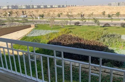 شقة - 3 غرف نوم - 2 حمامات للبيع في B12 - مدينتي - القاهرة