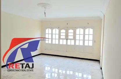 Apartment - 3 Bedrooms - 2 Bathrooms for rent in Ahmed Fakhry St. - 6th Zone - Nasr City - Cairo