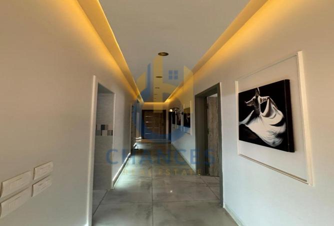 98548591 - Property Image 3