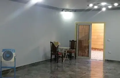 شقة - 3 غرف نوم - 2 حمامات للايجار في حى القرنفل - التجمع الخامس - مدينة القاهرة الجديدة - القاهرة