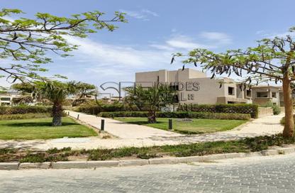Villa - 5 Bedrooms - 6 Bathrooms for sale in Palm Hills Golf Extension - Al Wahat Road - 6 October City - Giza